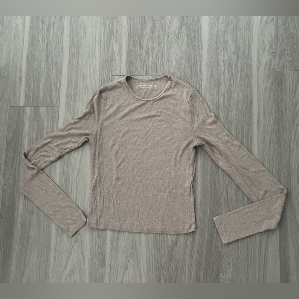 Abercrombie & Fitch Beige Long Sleeve Top medium